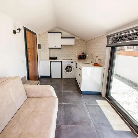 アパート Granda Lambuka *